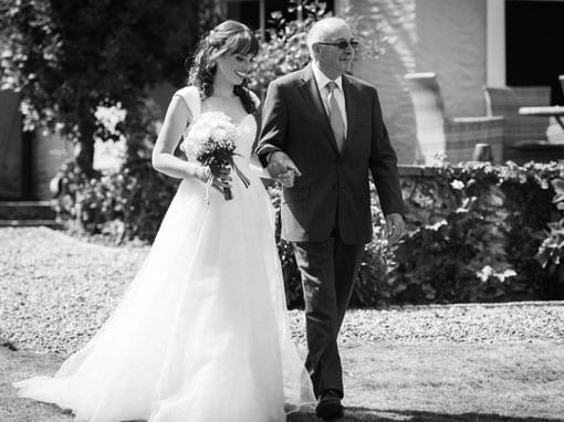 ANNEKE & PHIL – WALK DOWN THE AISLE