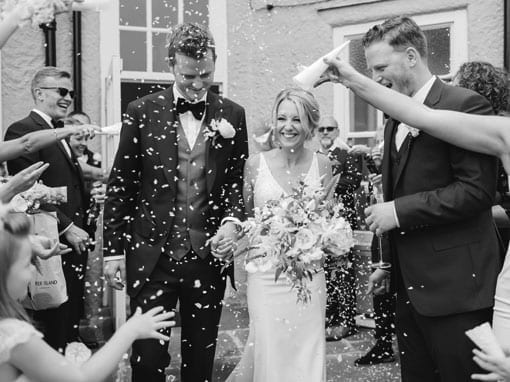 VICTORIA & JOEL – CONFETTI