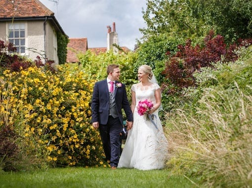 Lauren & Rob – Secret Garden