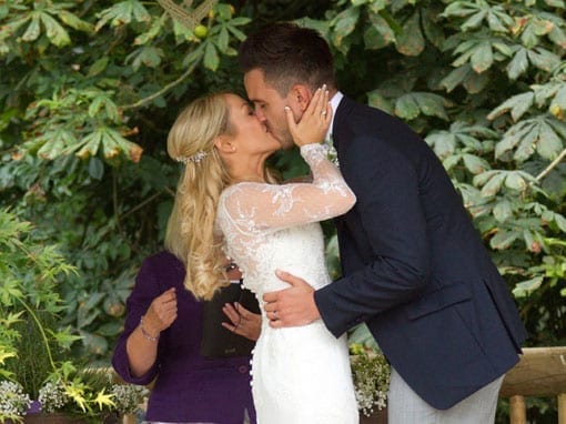 Rob & Stacey – Kiss