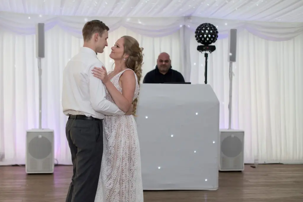 Wedding Stories That Amazing Place Teresa & Ugnius July 2019 First Dance