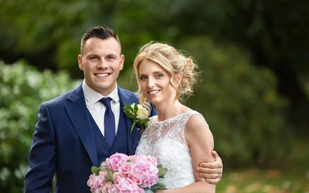 Emma & Billy Tie The Knot